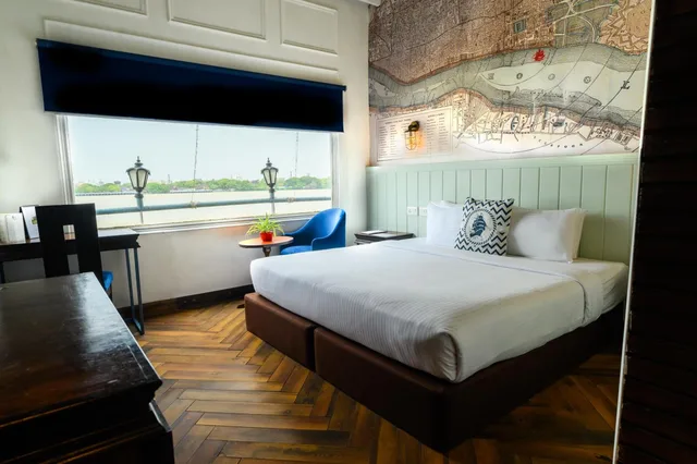 Heritage Cabin with Deck، Polo Floatel Kolkata 3/10