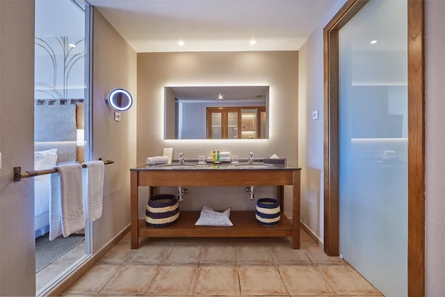 غرفة بسرير مزدوج بشرفة، Secrets Lanzarote Resort and Spa - Adults Only 6/6
