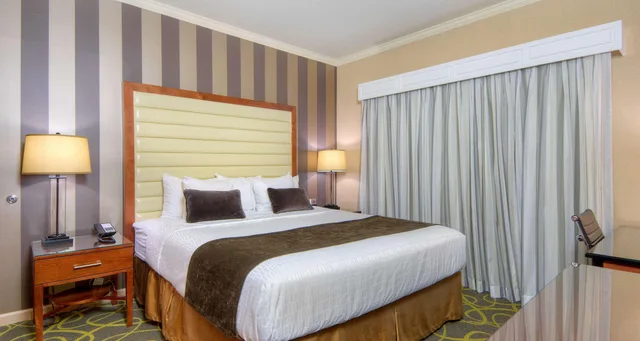 Suite, Accessible, Best Western Plus Dixon Davis 2/4