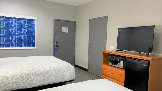 غرفة بسريرين كوين، Days Inn by Wyndham North Little Rock/ Maumelle 1/8