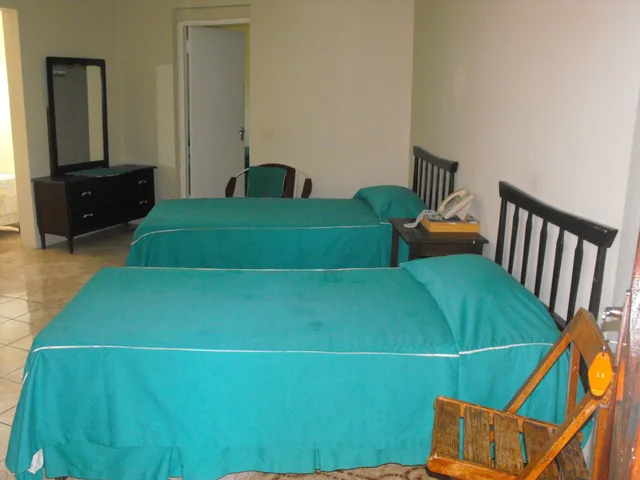 غرفة رباعية بأربعة أسرّة، Verney House Resort 2/3
