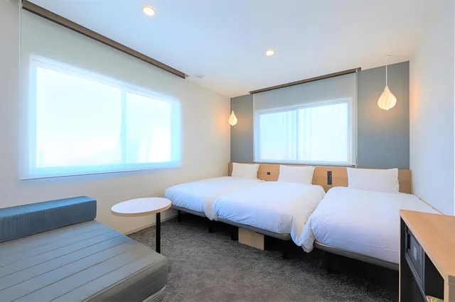 غرفة قياسية ثلاثية بثلاثة أسرّة، M's Hotel Sanjo Omiya 1/2
