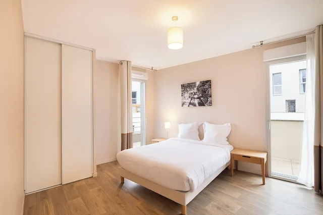 شقة بسرير مزدوج، Zenao Montreuil 1/4