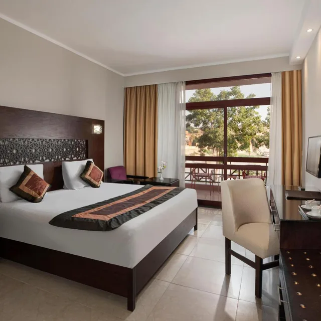 غرفة بسرير مزدوج أو سريرين منفصلين بإطلالة على النهر، Pyramisa Island Hotel Aswan 1/6