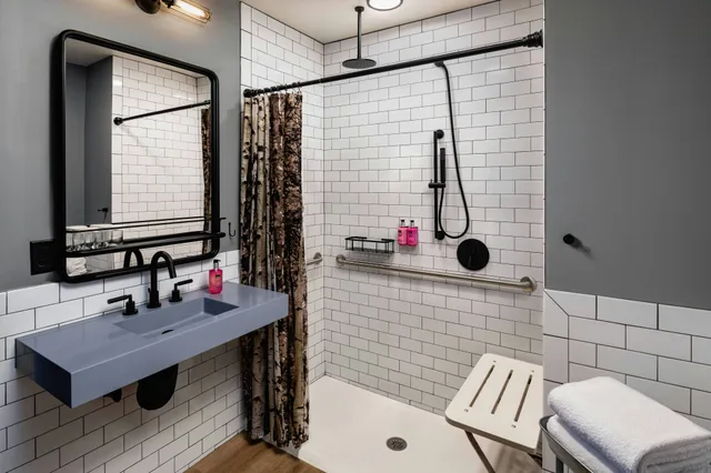 غرفة، Moxy Minneapolis Downtown 2/3