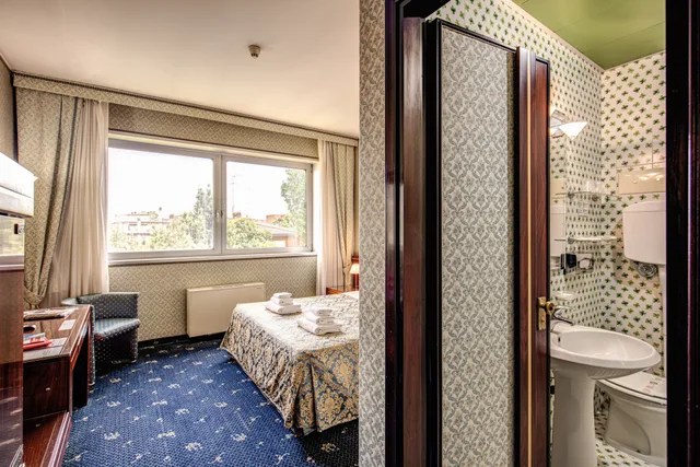 غرفة سوبيريور مفردة بسرير كوين، Venice Michelangelo Hotel 8/8