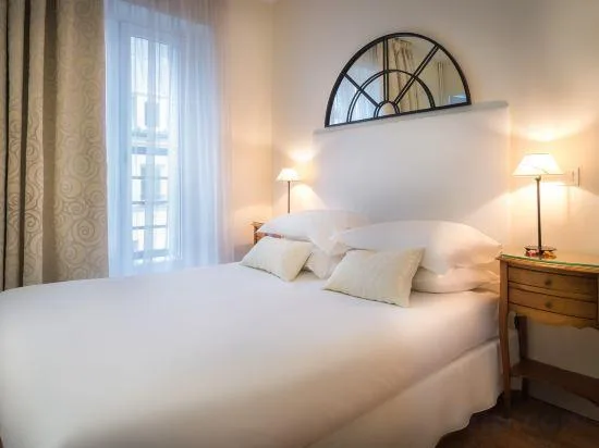 غرفة قياسية، Arcadie Montparnasse 1/1