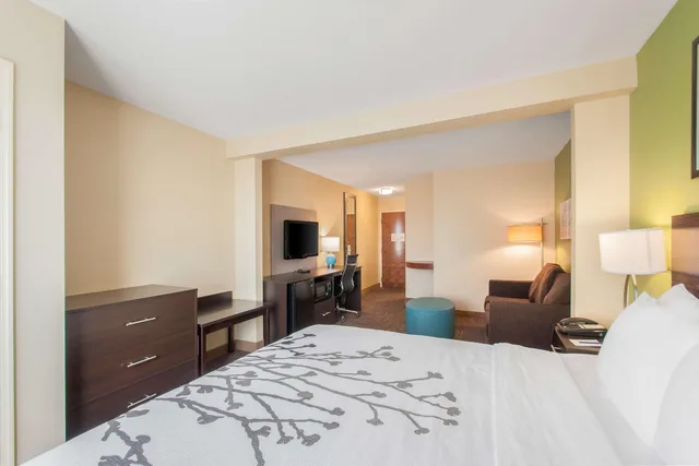 جناح، Sleep Inn & Suites Dover University Area 1/3