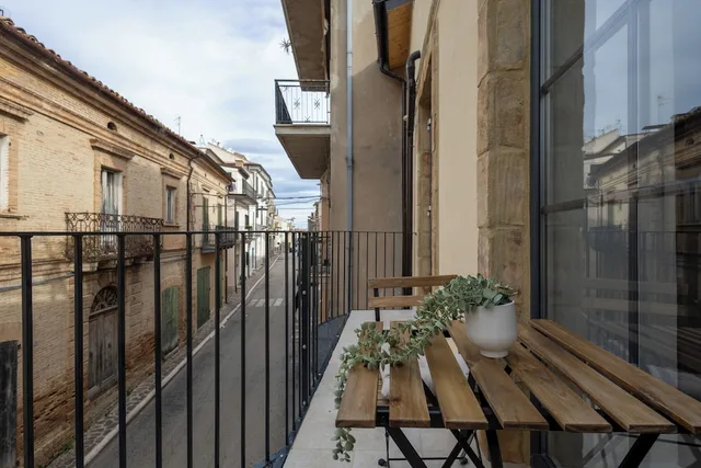 Amber Hotel Italy، Vasto 46/50