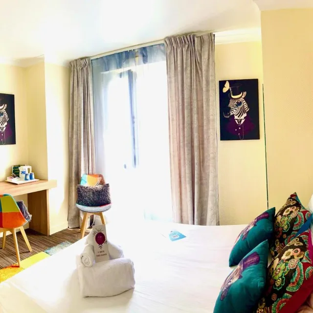 غرفة بسرير مزدوج، Hotel Kyriad Vichy 2/8