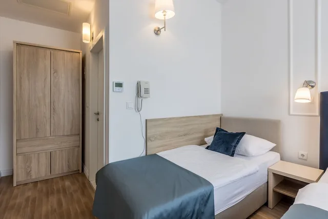 غرفة قياسية ثلاثية، Annex Building Art Hotel 2/10