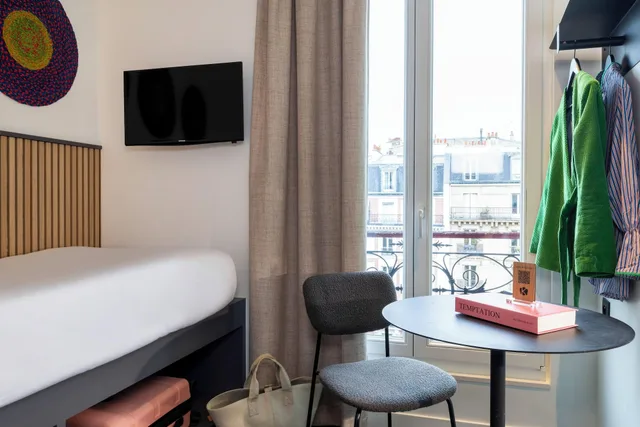 غرفة مفردة، HOTEL SAINT MARCEL 1/9