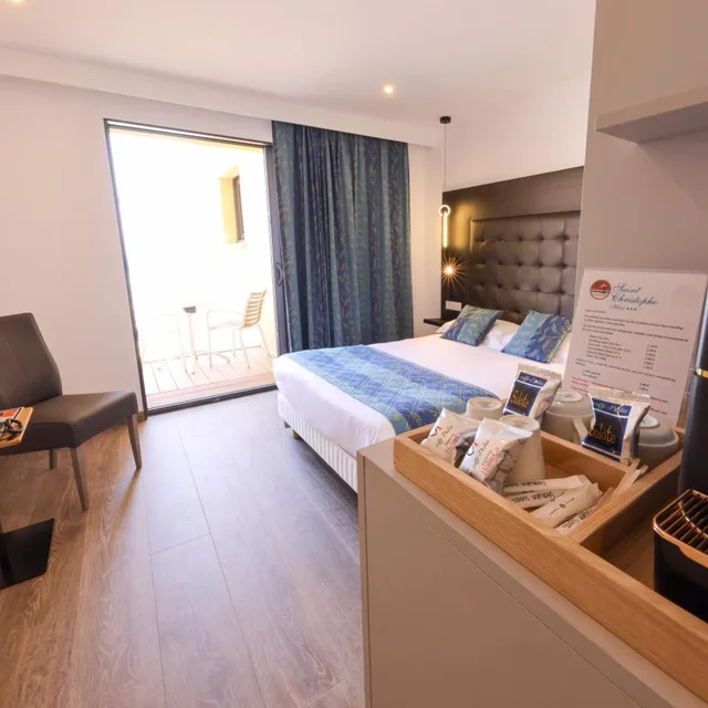 Superior, Double Bed, Sea Front, Sea View, Hotel Saint Christophe Calvi (ex Saint Christophe Corsica) 6/10