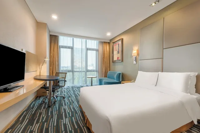 جناح بسرير فردي بـ3 غرف نوم بمطبخ، Holiday Inn Express Beijing Yizhaung 4/6