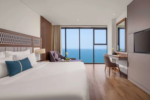 Grand, Ocean, King Bed، Peninsula Hotel Danang 1/10