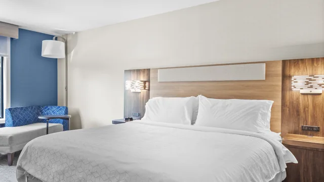 غرفة قياسية، Holiday Inn Express Hotel And Suites Manchester Airport 1/4