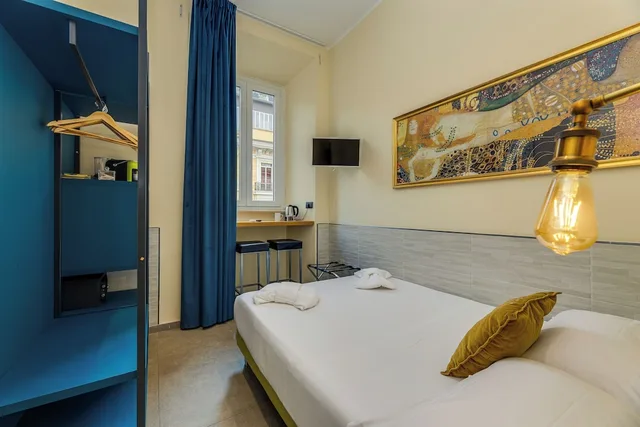 Economy, Double Bed, Small, Seven 2/7