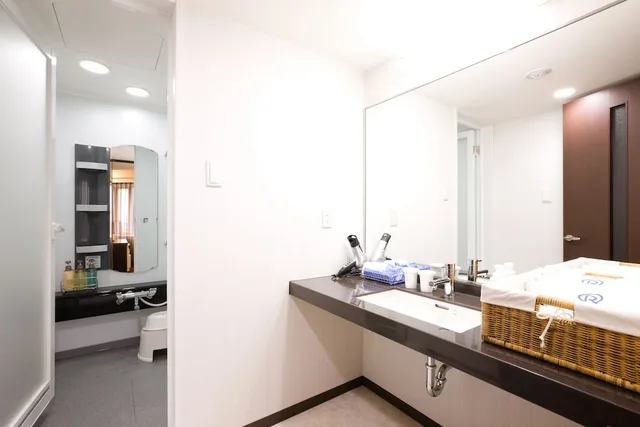 غرفة بريميوم بسرير كوين، Daiwa Roynet Okayama Ekimae Hotel 5/6