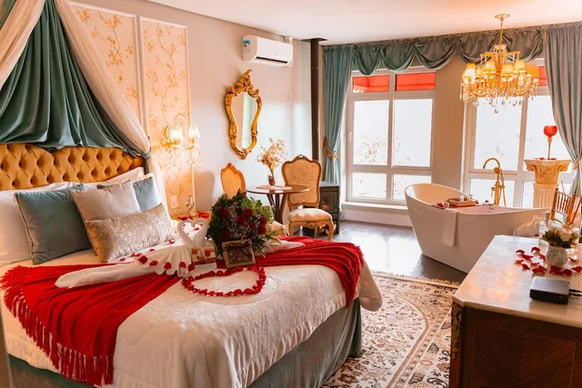 Exclusive, Versailles, Queen Bed, Mountain View, Jetted Tub، Le Boutique Hotel Gramado 1/1