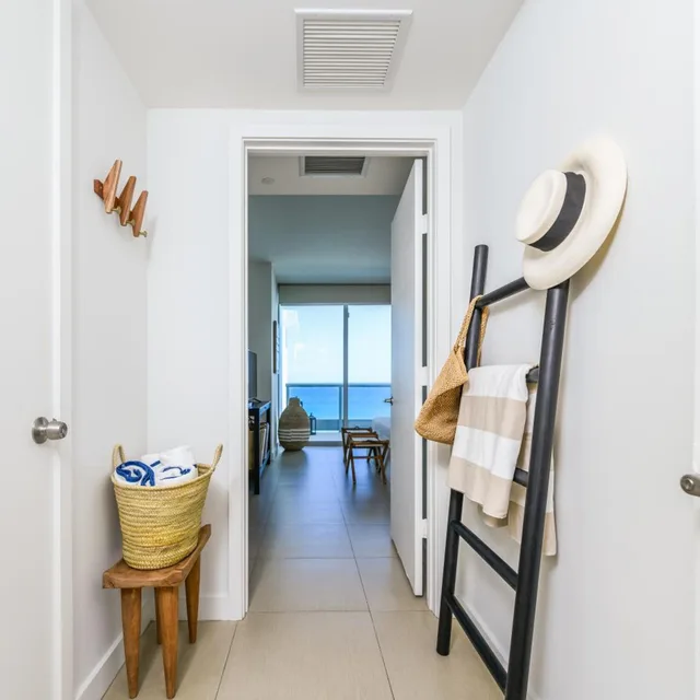 Luxury, Apartment, Beach Front، Miami Vacations Corporate Rentals - Monte Carlo 5/10