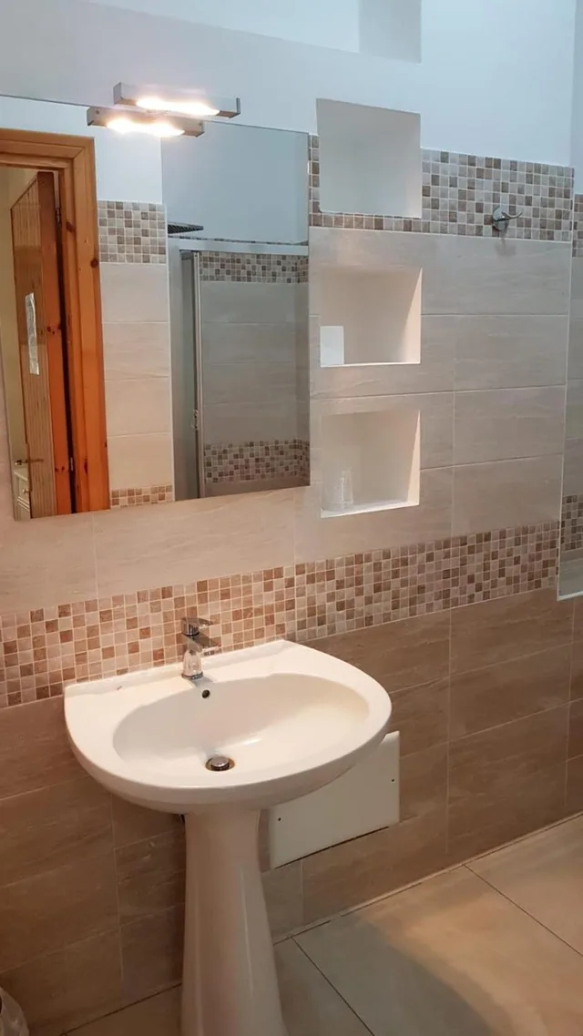 غرفة ثلاثية، Hotel La Praia 6/10