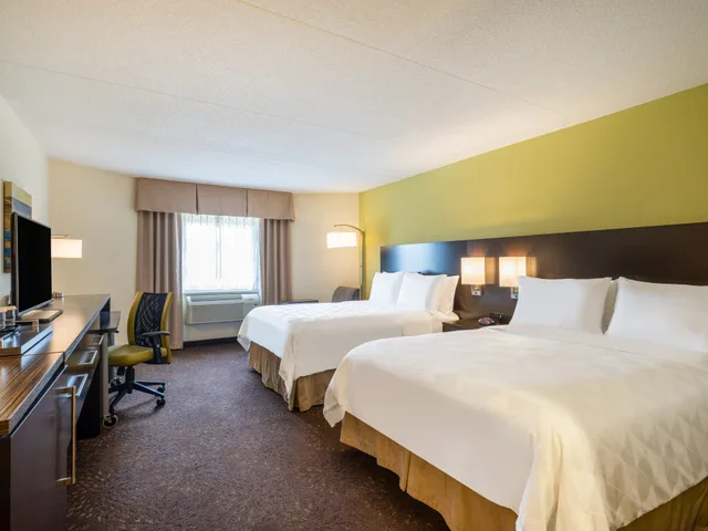 غرفة بسريرين كوين، Holiday Inn Greensboro Coliseum 1/1