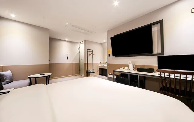 غرفة بريميوم بسرير مزدوج، Special W Motel 7/10