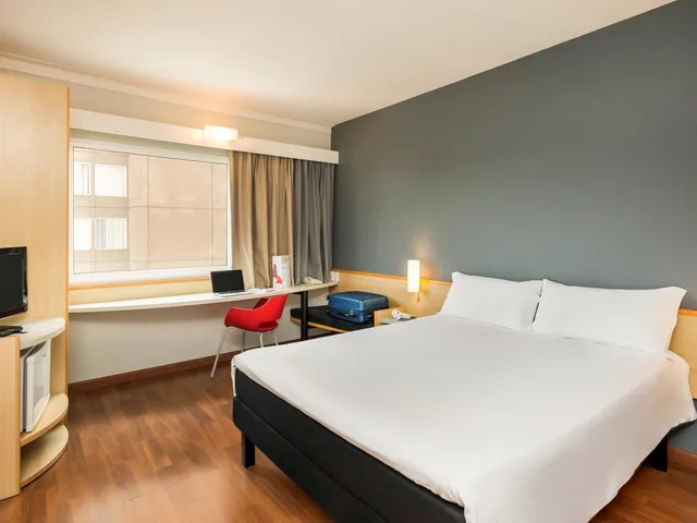 غرفة قياسية بسريرين منفصلين، Slim Hotel Campinas 4/10