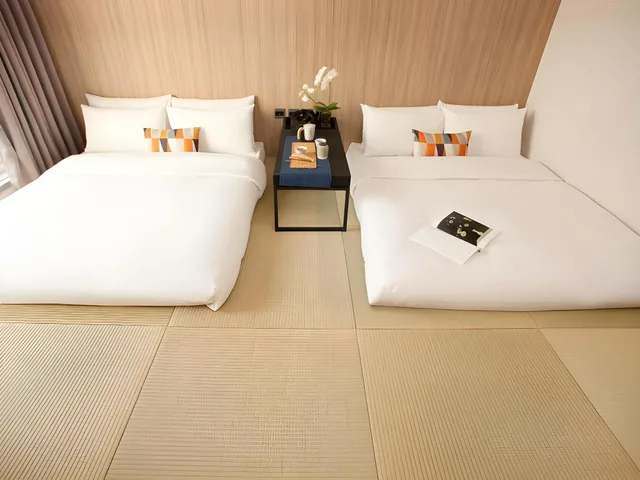 غرفة تنفيذية رباعية بفرشتي فوتون، Hotel Day Plus Teascape 1/2