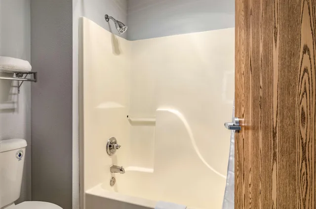 جناح بسرير كينج، Red Lion Inn & Suites Des Moines 5/5