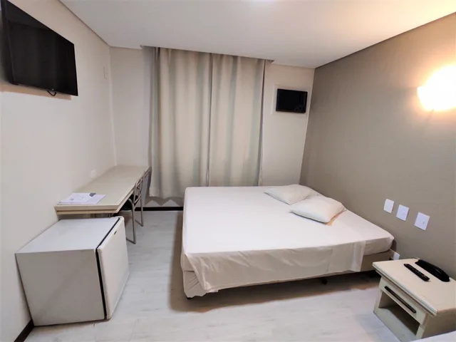 غرفة قياسية بسرير كوين، Hotel Granville 3/10