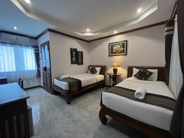 غرفة قياسية بسريرين منفصلين، Pha Thai House 1/2