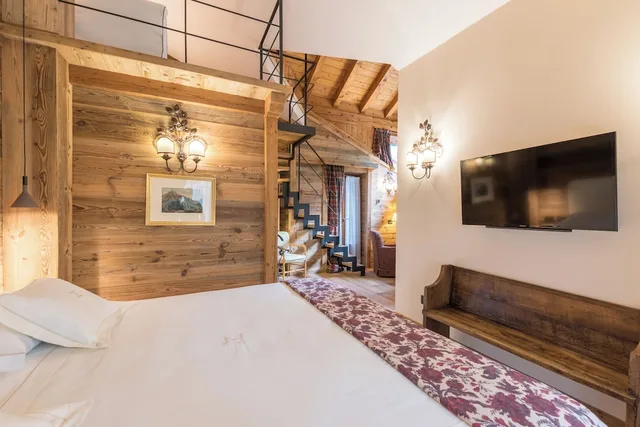 جناح جونيور بسريرين منفصلين بشرفة، AUBERGE DE LA MAISON 2/10