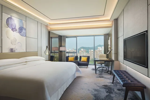 غرفة تنفيذية بسرير كينج، SHERATON GUANGZHOU NANSHA HOTEL 1/4