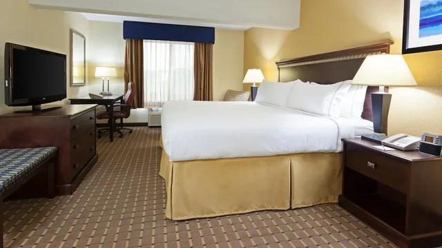 جناح بسرير كينج لذوي الإعاقة، Holiday Inn Express And Suites Allentown West Ex Bw Plus Allentown Inn Suites 4/6