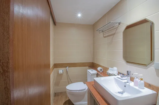 غرفة كلاسيكية ثلاثية بشرفة، Rendezvous Classic House 3/4