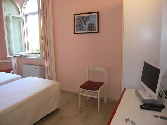 غرفة قياسية بسرير كوين، Elba Hotel 1/3