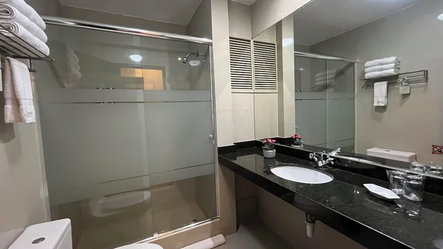 Standard, Queen Bed, EL TAMBO 2 8/10