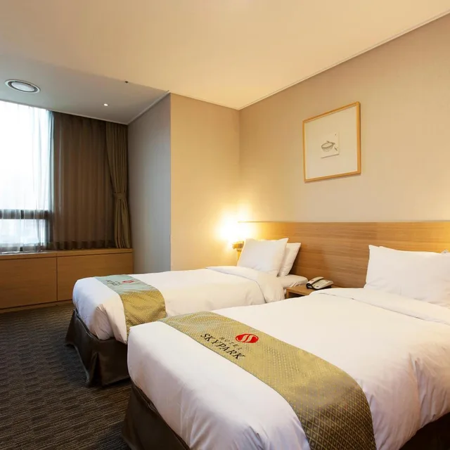 غرفة قياسية مفردة بسريرين منفصلين، Hotel Skypark Central Myeongdong 2/4