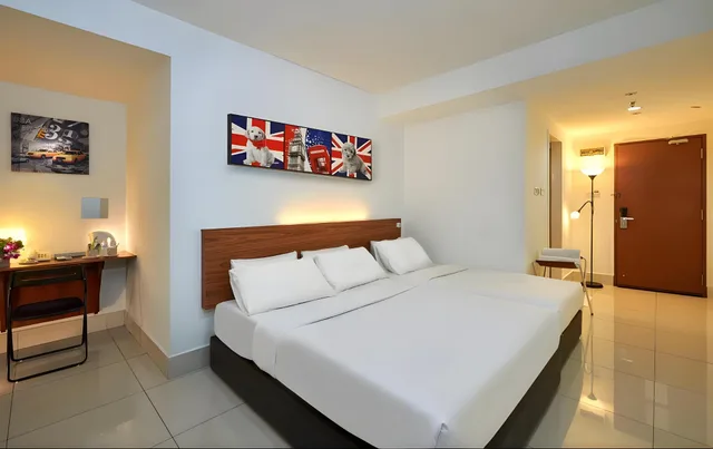 غرفة عائلية ثلاثية، V Hotel 1/1