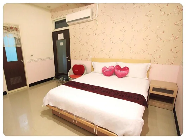 Room, Double Bed, No Window، Hualien Yashe House 1/2