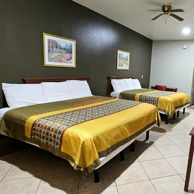 غرفة سوبيريور بسرير كينج، Texas Inn and Suites - Rio Grande Valley 7/10