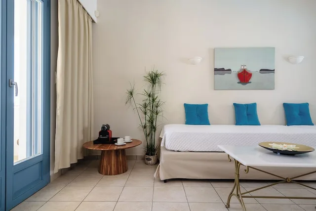 Superior, Suite, Garden and Pool View، Mitos Suites 6/10