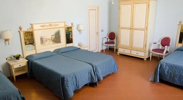 غرفة عائلية رباعية، Hotel Donatello 2/4
