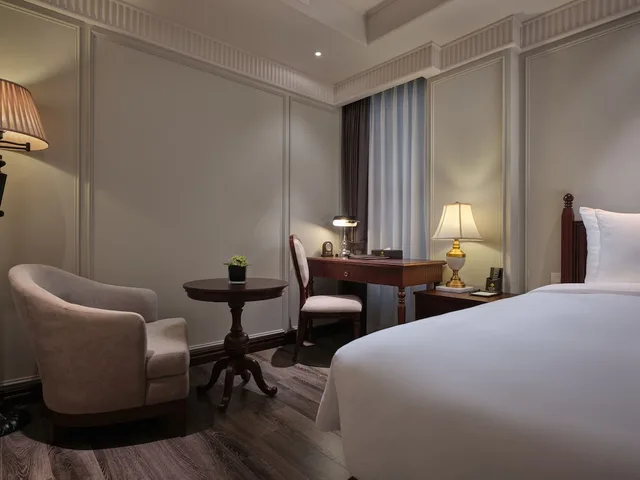 Colonial, Deluxe, Twin Beds، Grand Hotel du LAC Hanoi 2/4