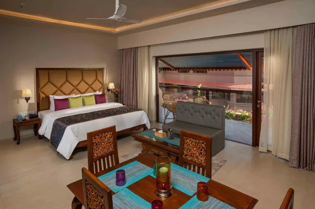 Lounge Suite، Uday Samudra Leisure Beach Hotel 1/1