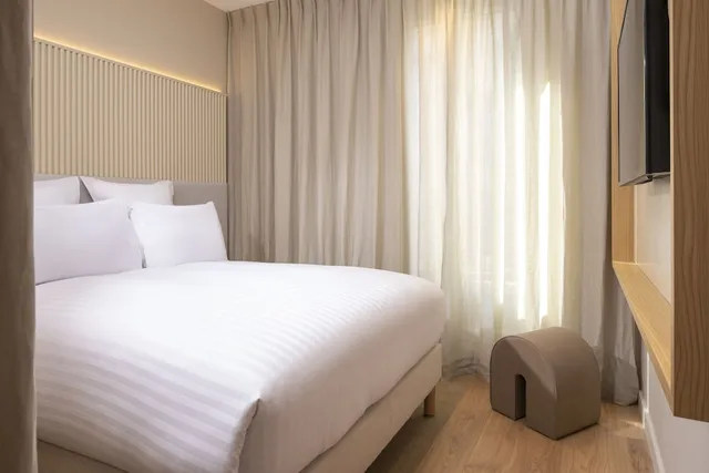 غرفة عائلية بسريرين كوين، Hotel Beige (ex. Hotel Plaza Opera) 1/8