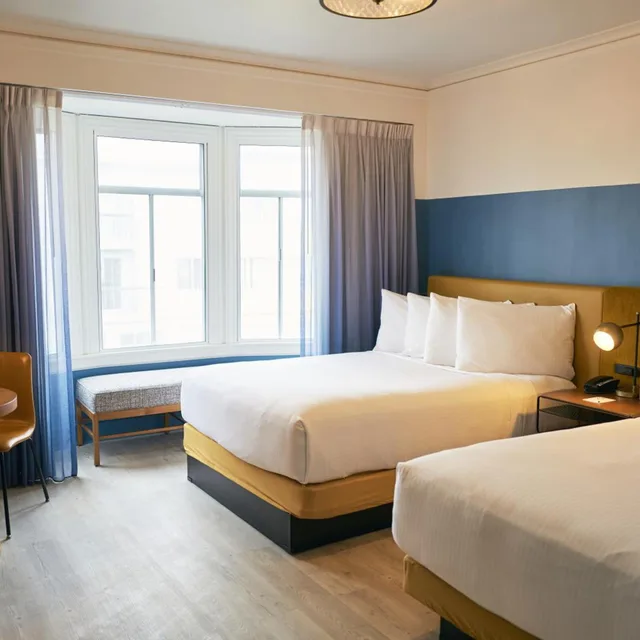 غرفة بسرير كينج لذوي الإعاقة، HOTEL JULIAN 2/4
