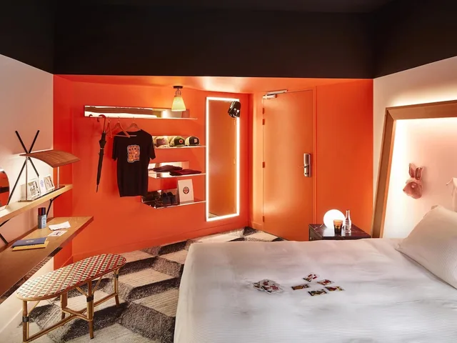 Large Mama, Queen Bed، Mama Shelter Toulouse 6/10