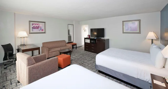 جناح بسريرين كوين، Best Western Plus Hotel & Conference Center 2/4